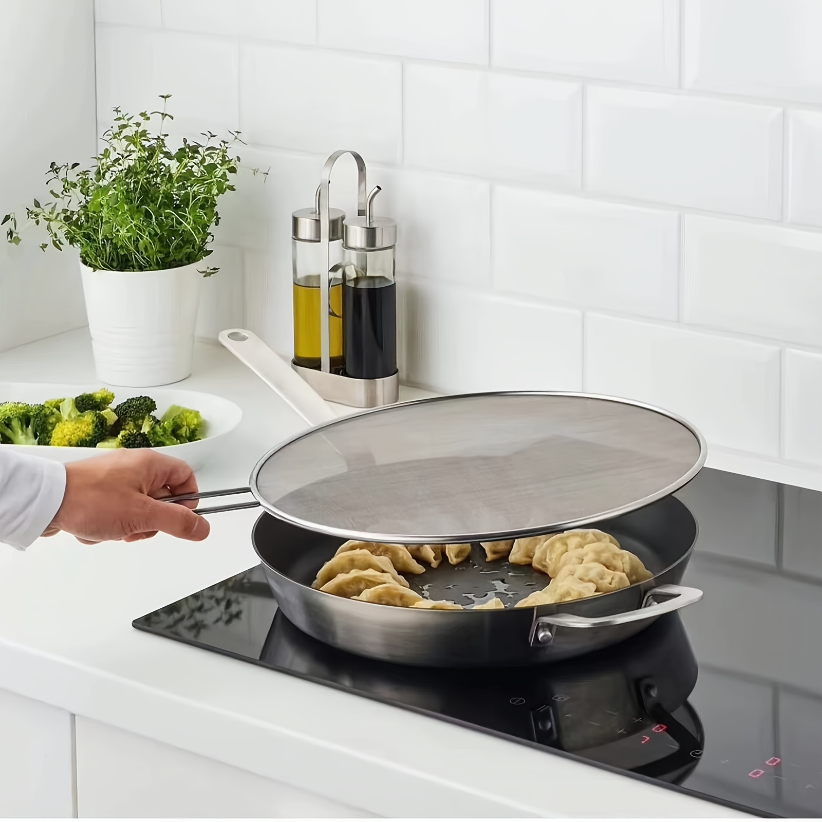 Kitchen Gadgets For Cooking - 油はね防止ガード ステンレス製オイルネット スプラッシュカバー フライパン キッチン調理器具 油はね防止カバー
