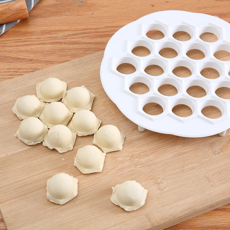 Kitchen Gadgets For Cooking - 餃子型 19穴 ラウンド型 簡単 家庭用 キッチン
