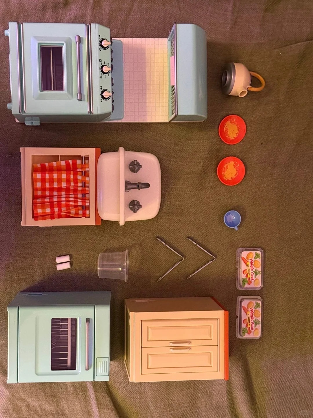 ズル ミニブランド マジッククックキッチンセット サプライズ - Kitchen Gadgets Kids のレビューと価格