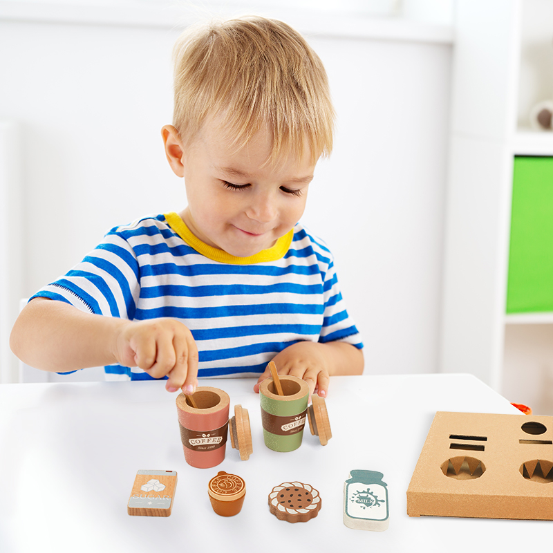 子供のための木製のコーヒーおもちゃセット,幼児のための模造遊 - Kitchen Gadgets Kids のレビューと価格